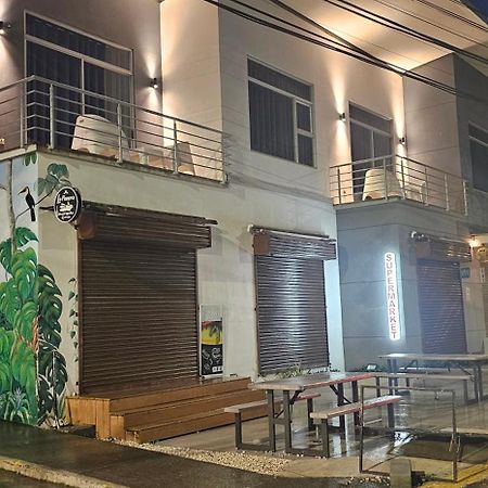 Pura Vida Apartments Quepos Ngoại thất bức ảnh