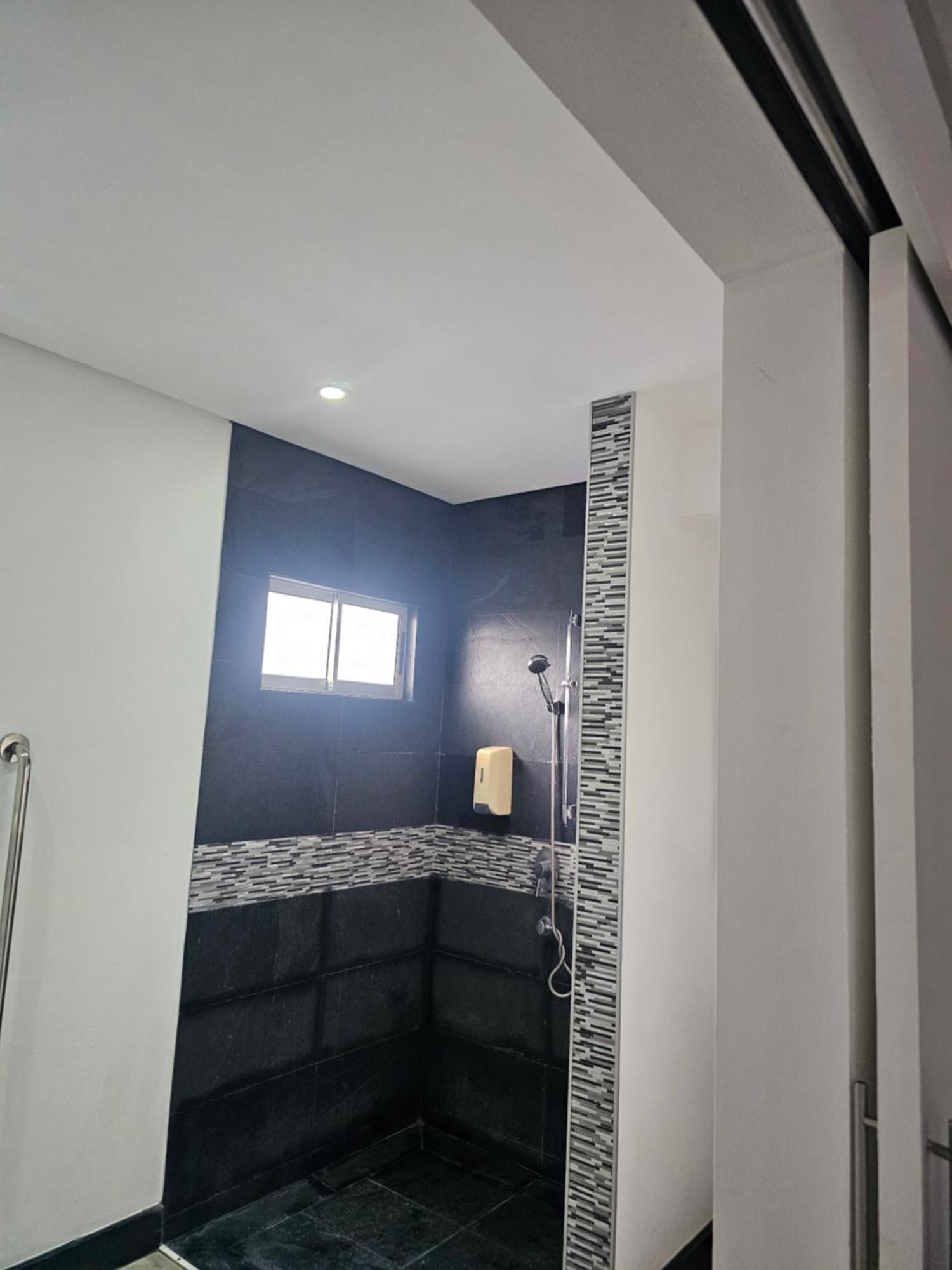 Pura Vida Apartments Quepos Phòng bức ảnh